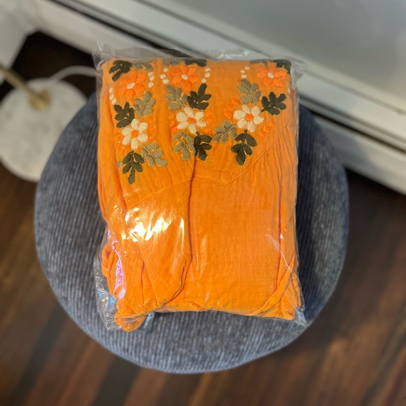 NWT MOMO New York Designer Turmeric Flower Dress, OS (SOLD OUT!) - Picture 7 of 7